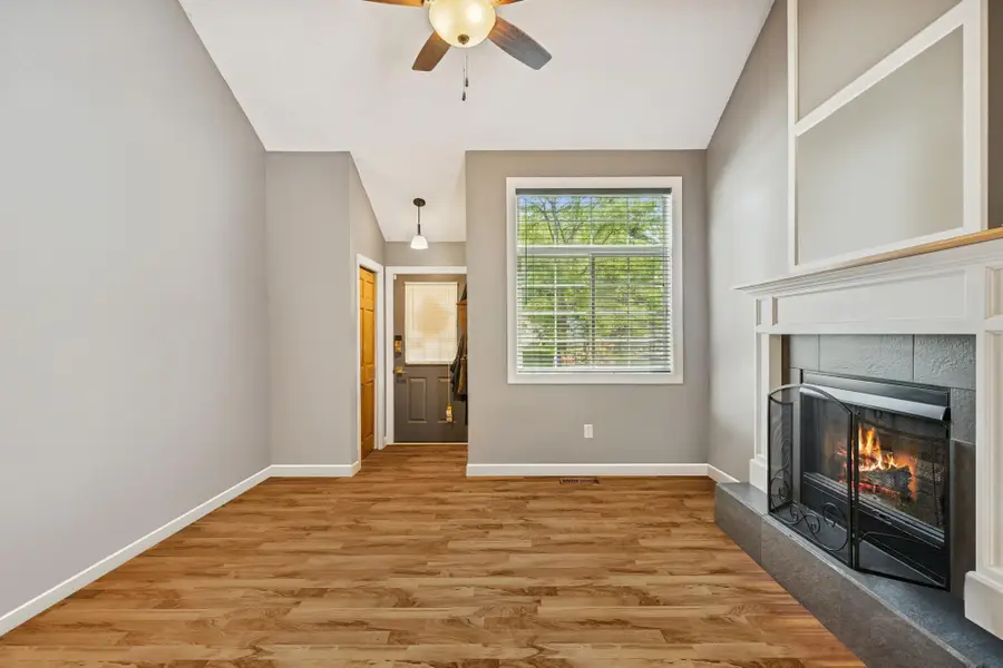 9926 Fillmore Street Ne, Blaine, MN 55434 - Image #2