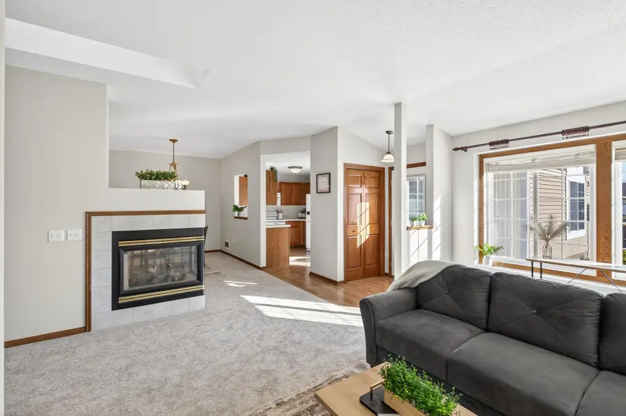 15681 Flackwood Way, Apple Valley, MN 55124 - Image #3