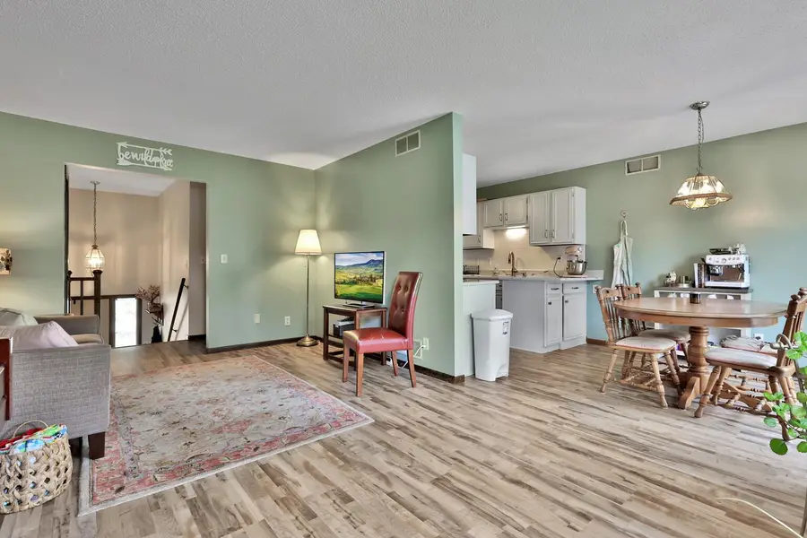 180 Wentworth Avenue W #D, Saint Paul, MN 55118 - Image #3