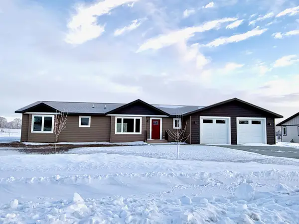 352 Halfaday Drive, Sauk Centre, MN 56378