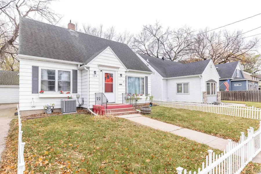 1414 10th Avenue S, Fargo, ND 58103 - Image #2