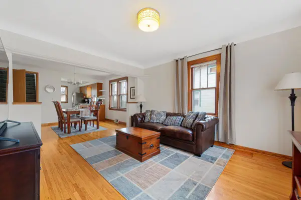 635 5th Avenue Sw, Faribault, MN 55021