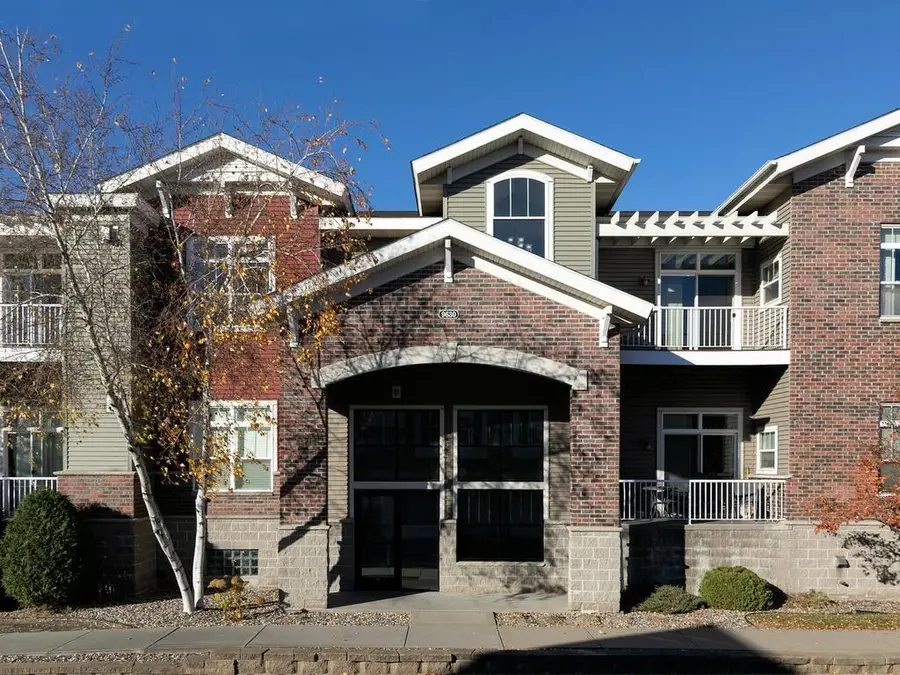 9630 Independence Circle #204, Chanhassen, MN 55317 - Image #3