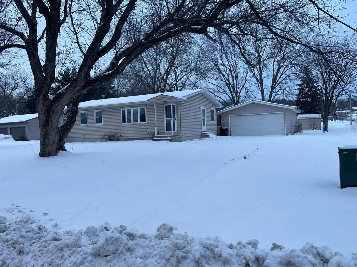 2705 15th Street Se, Rochester, MN 55904 - #1