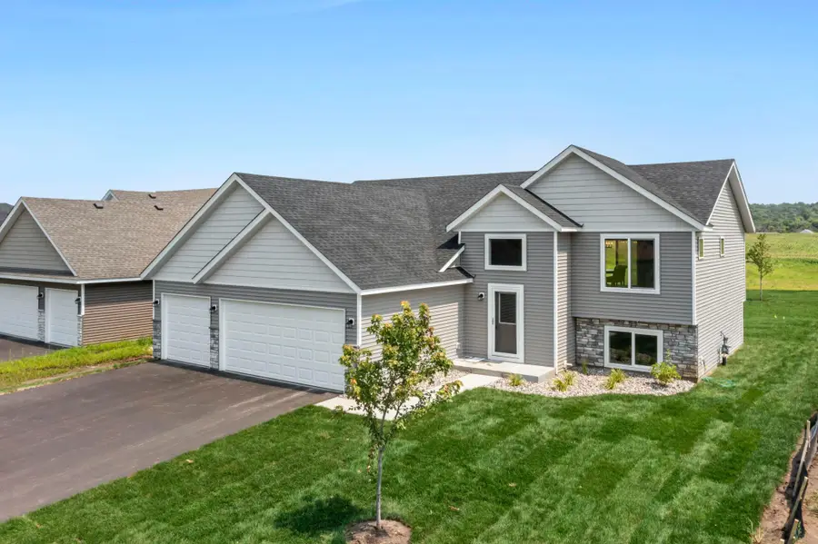 336 Ridge Road, Le Sueur, MN 56058 - Image #2