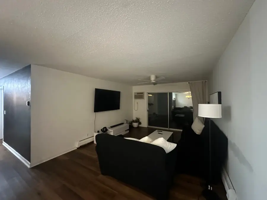 2801 Flag Avenue N #323, Minneapolis, MN 55427 - Image #2