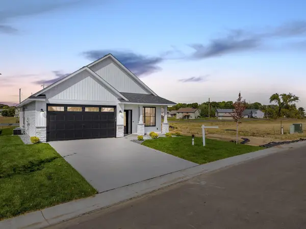 31706 Madison Road, Lindstrom, MN 55045