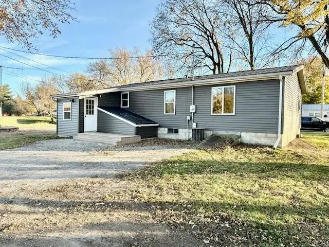 209 Coon Street E, Redwood Falls, MN 56283 - #3