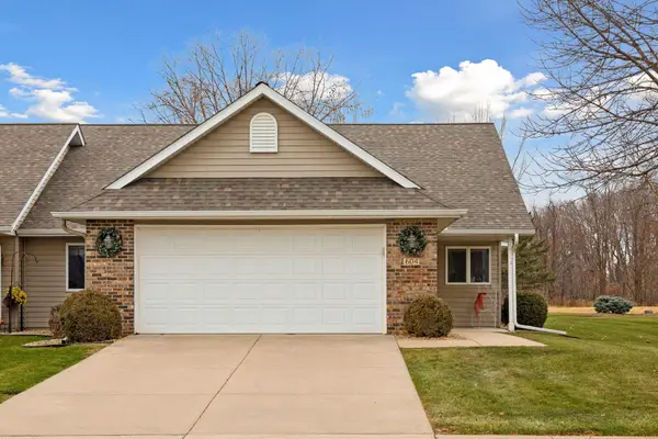 604 Cherrywood Court, Red Wing, MN 55066