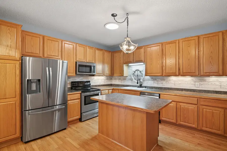 6401 Maclaren Avenue Ne, Otsego, MN 55301 - Image #2