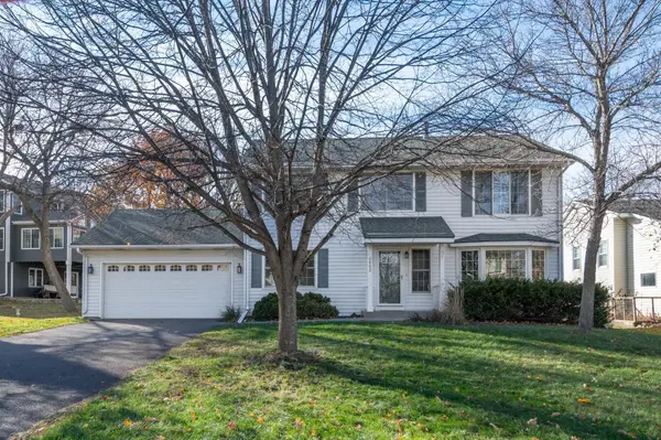 6583 Mistral Lane, Eden Prairie, MN 55346