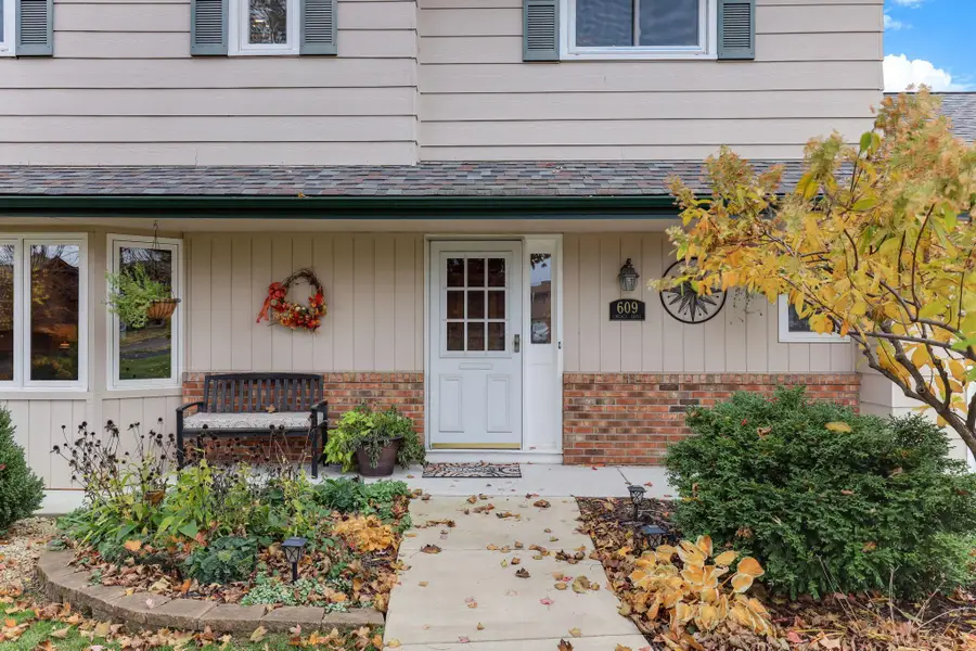 609 Chicago Drive, Burnsville, MN 55306 - Image #3