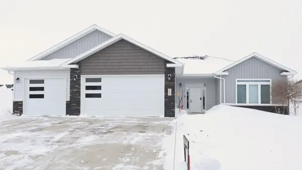 7441 15th Street S, Fargo, ND 58104