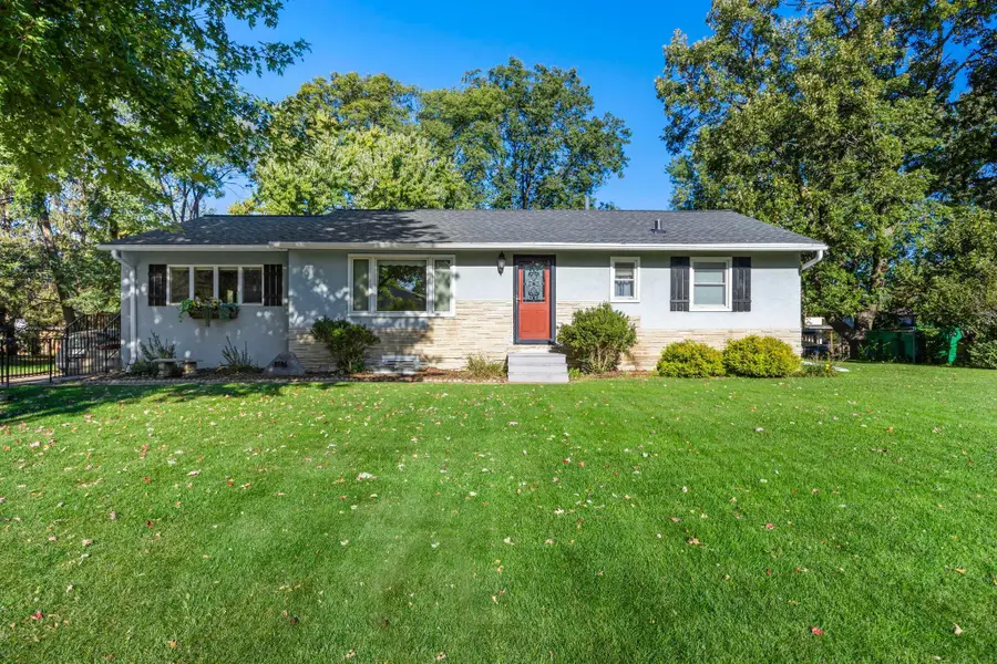 9706 Foley Boulevard Nw, Coon Rapids, MN 55433 - Image #2