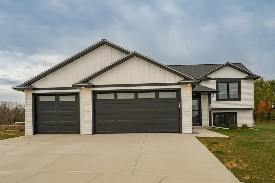 309 Spring Day Court Ne, Eyota, MN 55934 - Image #2