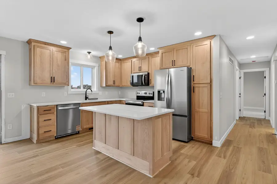 655 1st Street Se, Elgin, MN 55932 - #2