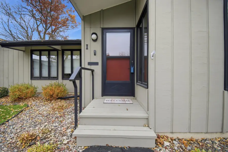 500 Oakland Place Ne #I, Austin, MN 55912 - Image #2