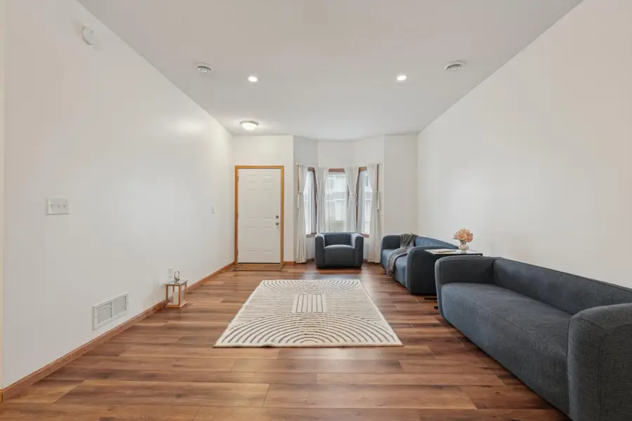 632 2nd Street Nw, New Prague, MN 56071 - Image #2