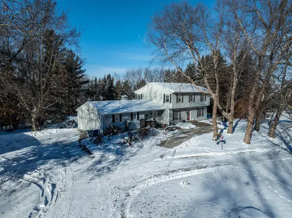 421 Lowry Court Nw, Rochester, MN 55901