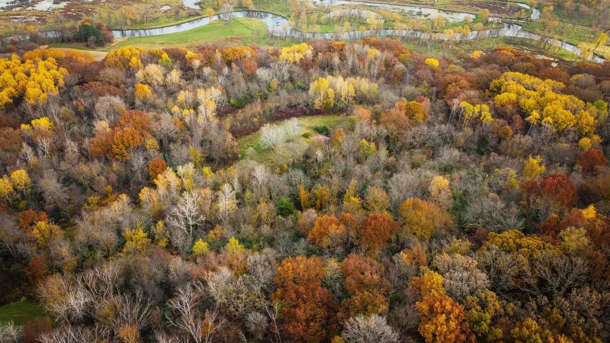 S3399 County Road P, Fountain City, WI 54629 - Image #1