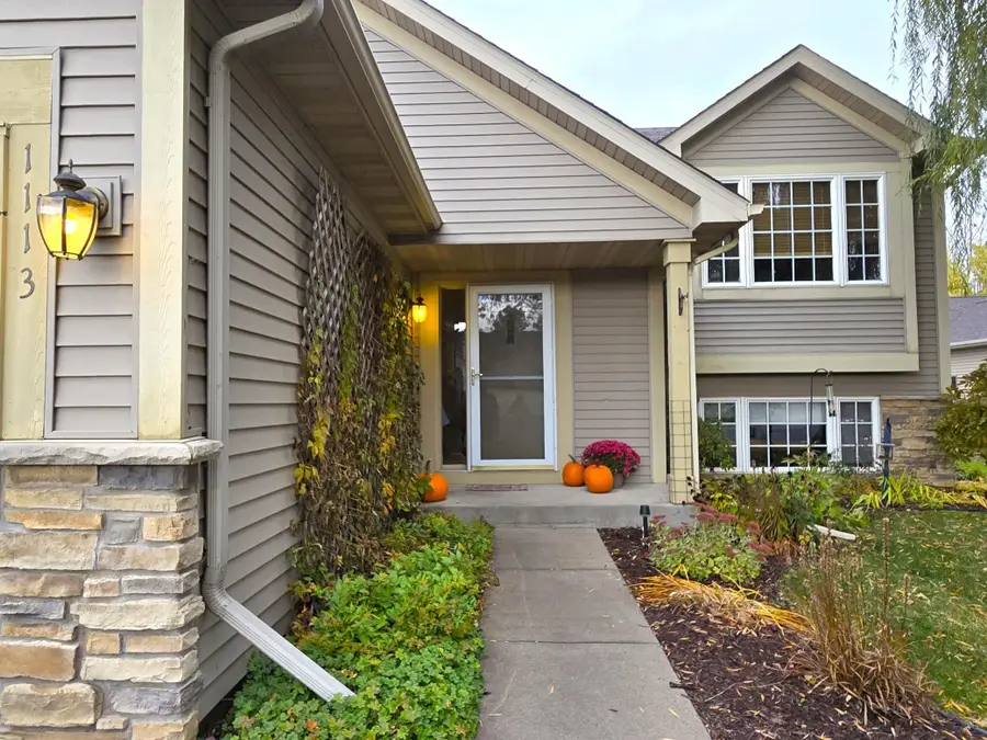 1113 N Cheyenne Street, Roberts, WI 54023 - Image #2