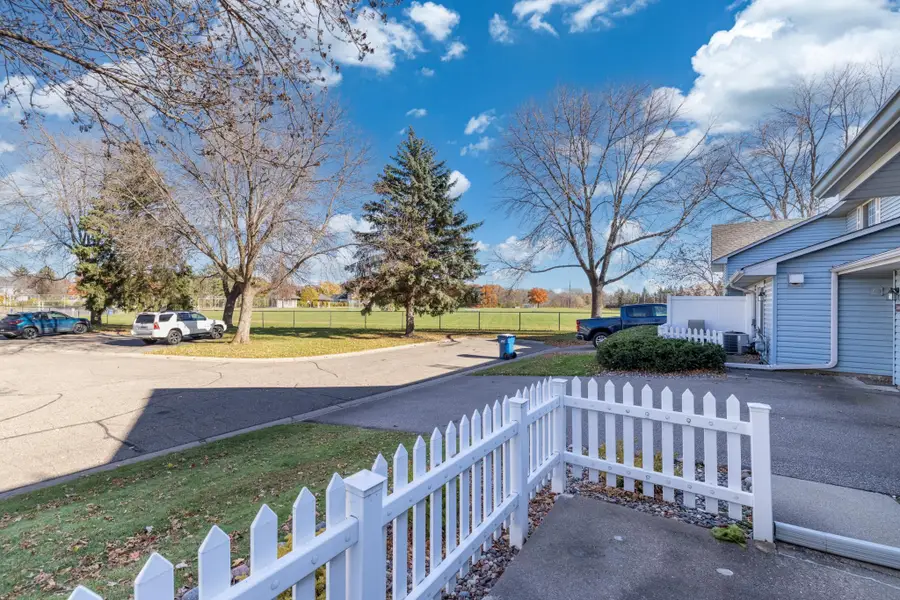 2578 Bedford Court #15, Mendota Heights, MN 55120 - Image #3