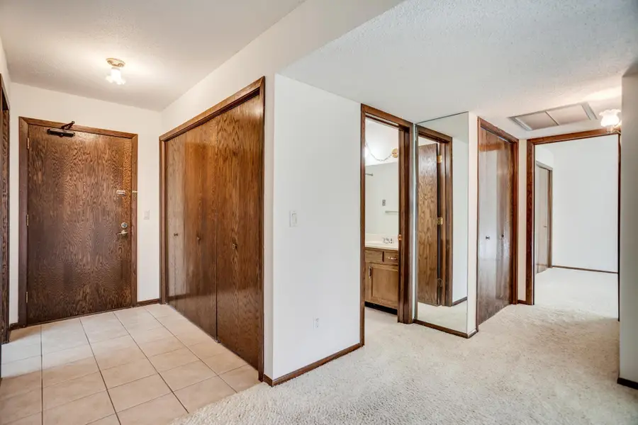 8441 Irwin Road #105, Minneapolis, MN 55437 - Image #3
