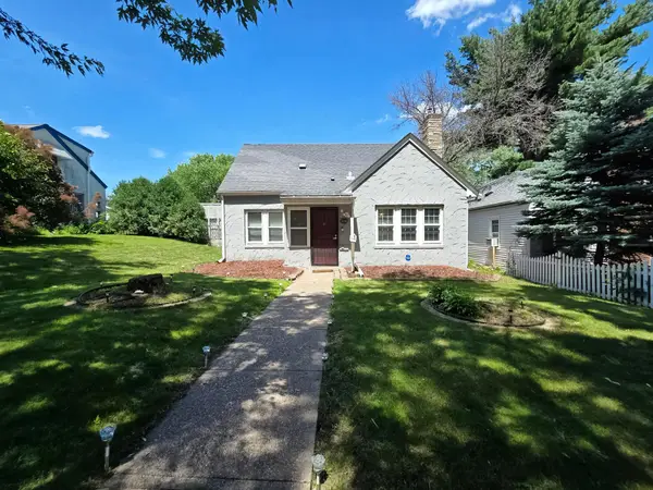 1803 Bush Avenue E, Saint Paul, MN 55119