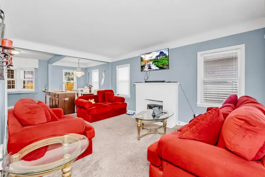 1803 Bush Avenue E, Saint Paul, MN 55119 - #3