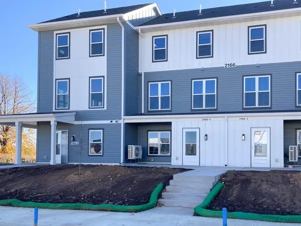 2166 Cottage Avenue E #3, Saint Paul, MN 55119