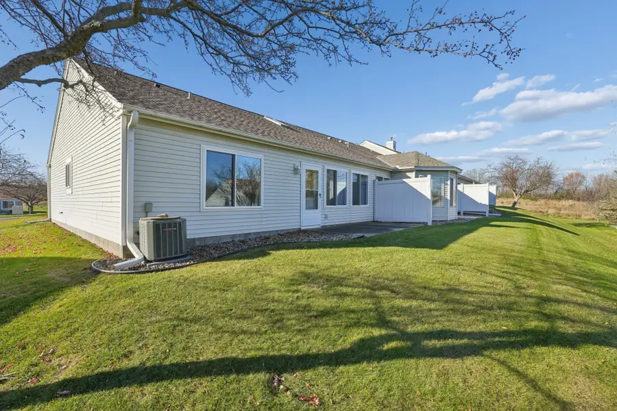 7516 Ojibway Park Road, Woodbury, MN 55125 - #3