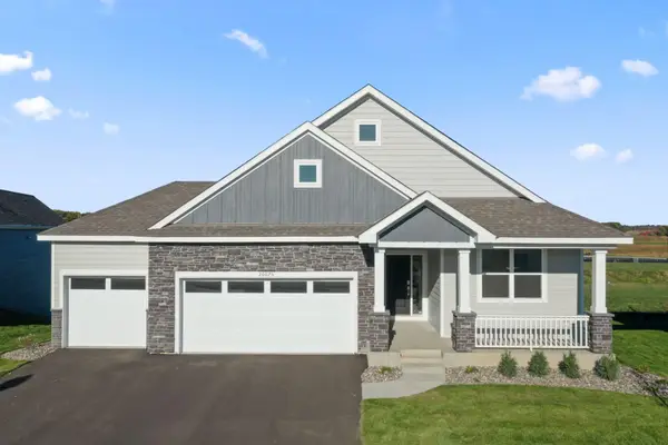 20075 Gabardine Lane, Lakeville, MN 55044