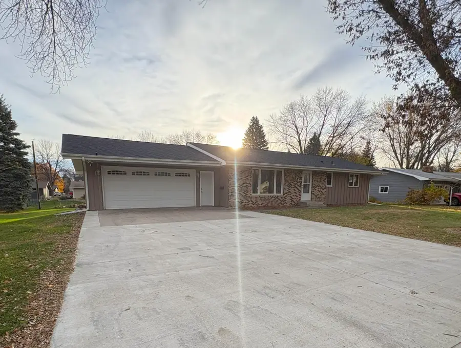1624 N 5th Street, Montevideo, MN 56265 - #3