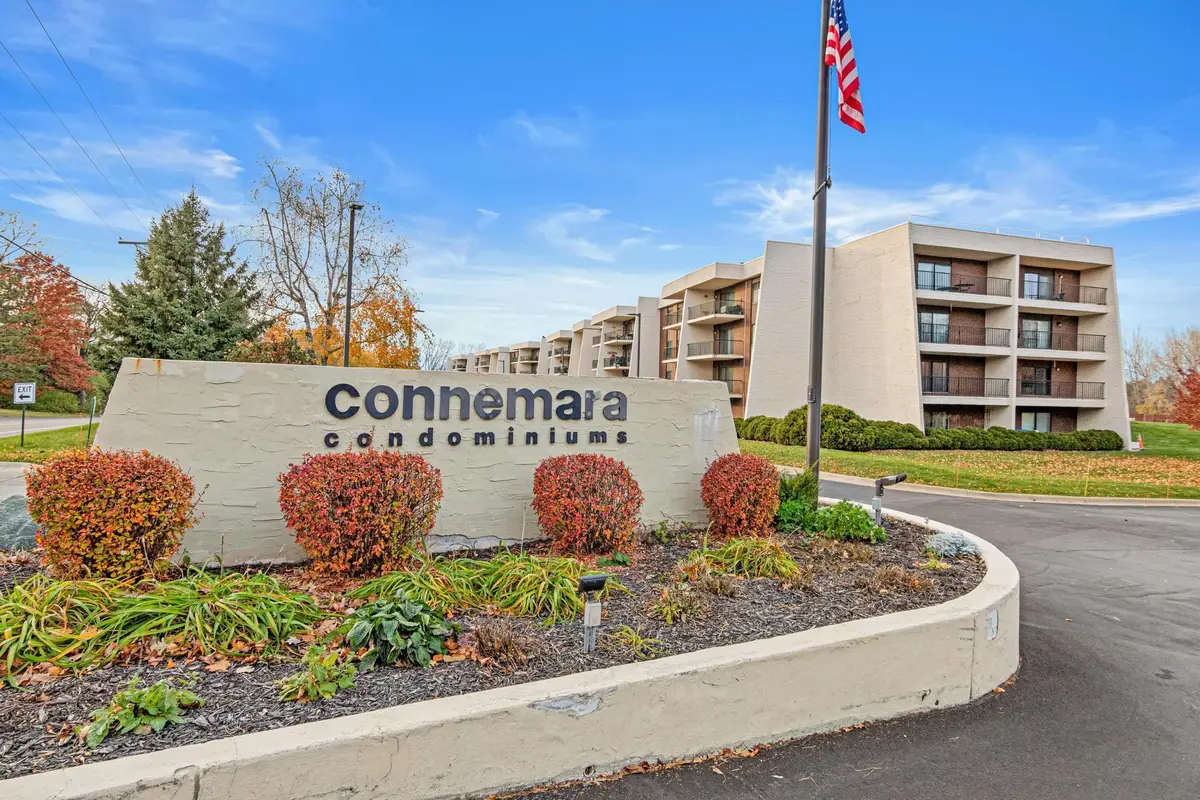 2445 Londin Lane E #208, Saint Paul, MN 55119 - Image #1