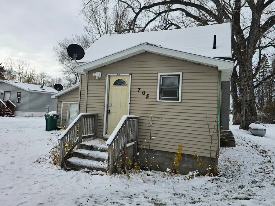 705 Neill Street, Buxton, ND 58218 - Image #3