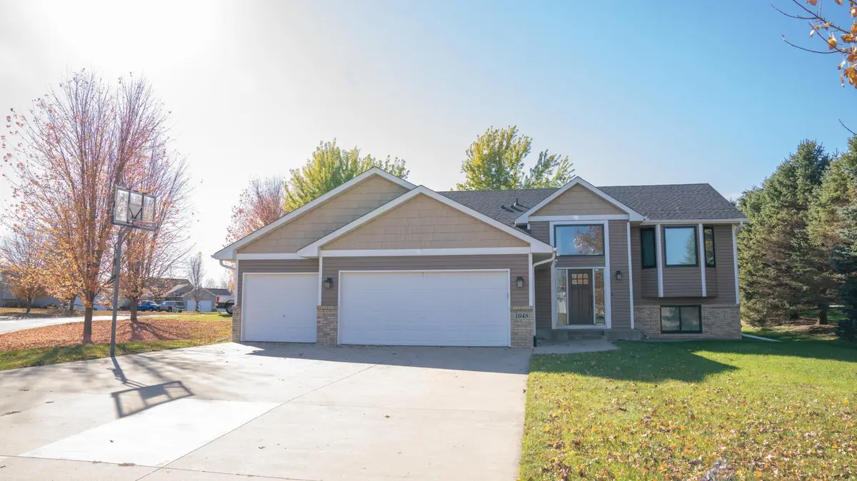 1048 Prairie Ridge Lane, Lester Prairie, MN 55354 - #1