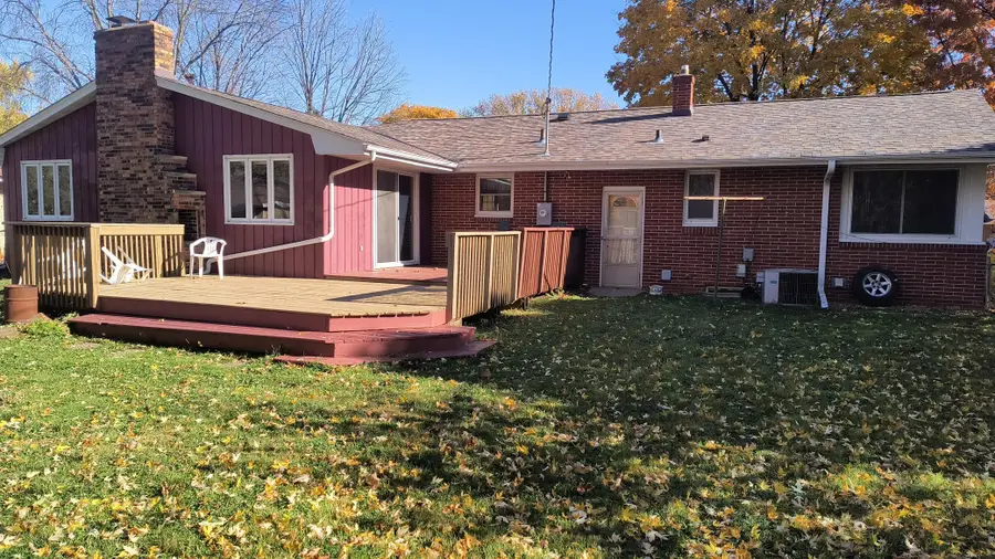 2597 Southlawn Drive, North Saint Paul, MN 55109 - Image #2