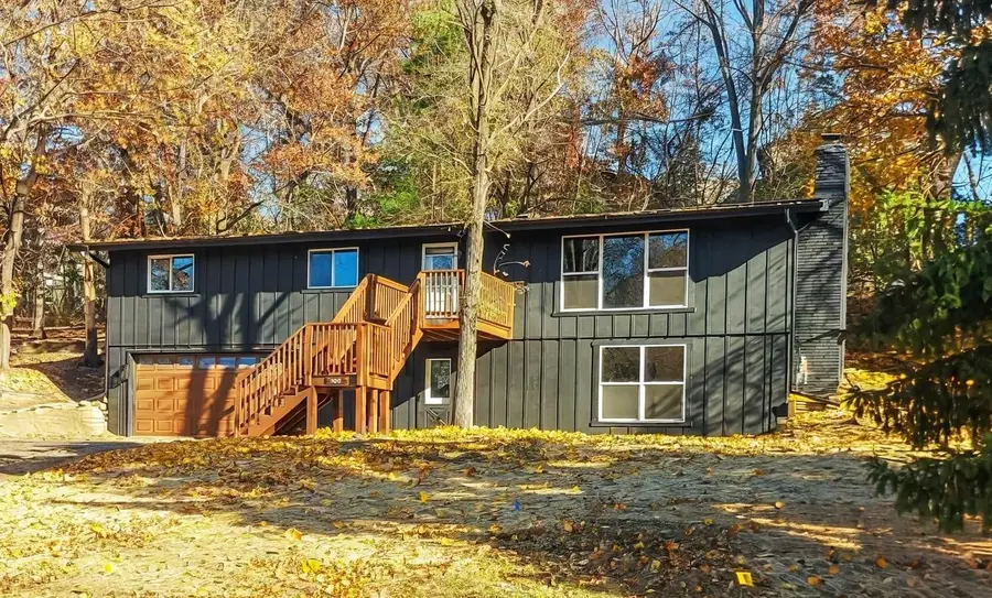 1029 Sommers Street N, Hudson, WI 54016 - Image #2