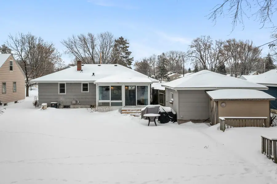 5573 Fairview Avenue N, Shoreview, MN 55126 - Image #2