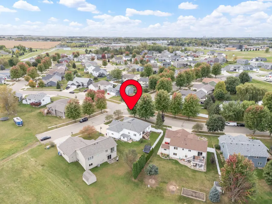 805 23rd St Circle Ne, Kasson, MN 55944 - Image #2