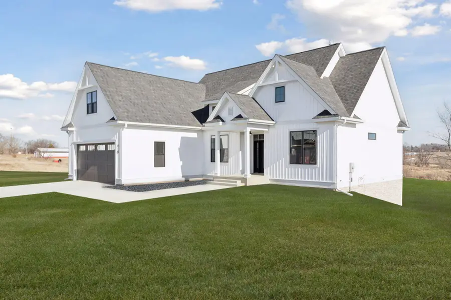 610 Field Point Street, Roberts, WI 54023 - Image #3