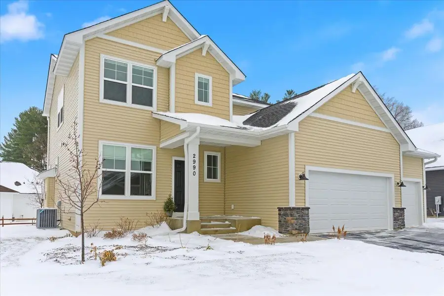 2990 Coventry Circle, River Falls, WI 54022 - Image #2
