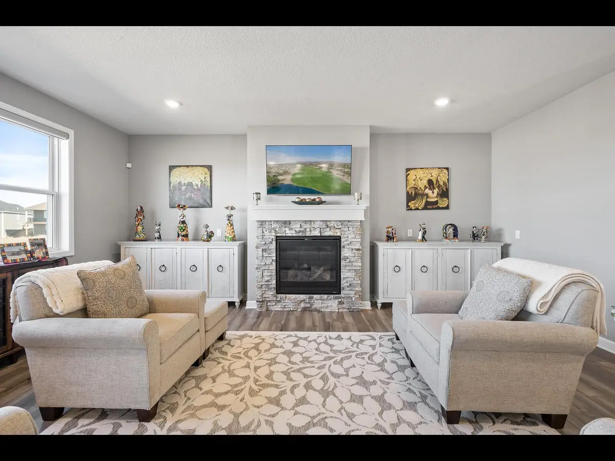 20335 Gateway Drive, Lakeville, MN 55044 - Image #1