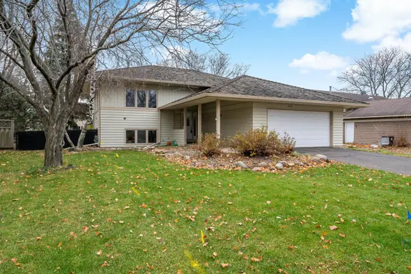 4174 158th Street W, Rosemount, MN 55068