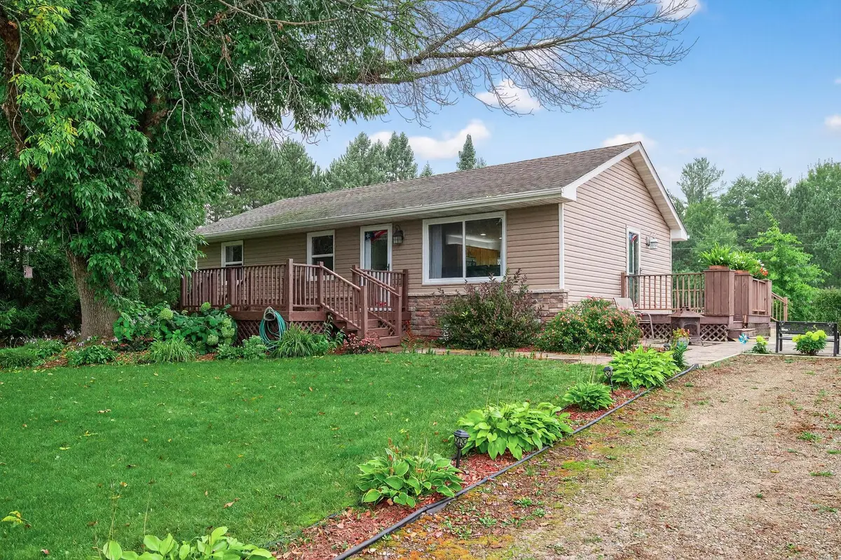 9695 281st Avenue Ne, North Branch, MN 55056 - Image #1