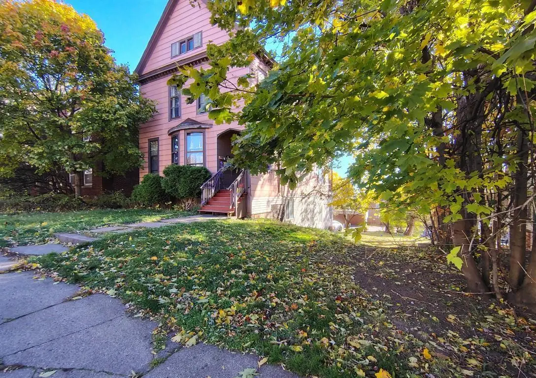 1520 E 3rd Street, Duluth, MN 55812 - Image #1