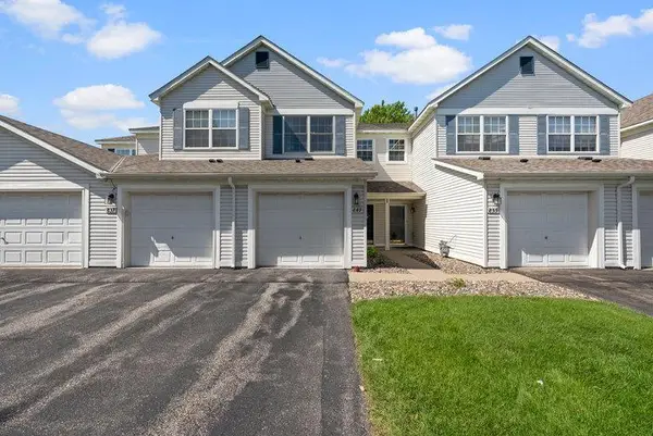 849 Providence Drive, Shakopee, MN 55379