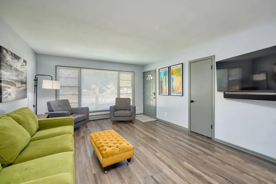 1284 Snelling Avenue N, Saint Paul, MN 55108 - Image #3