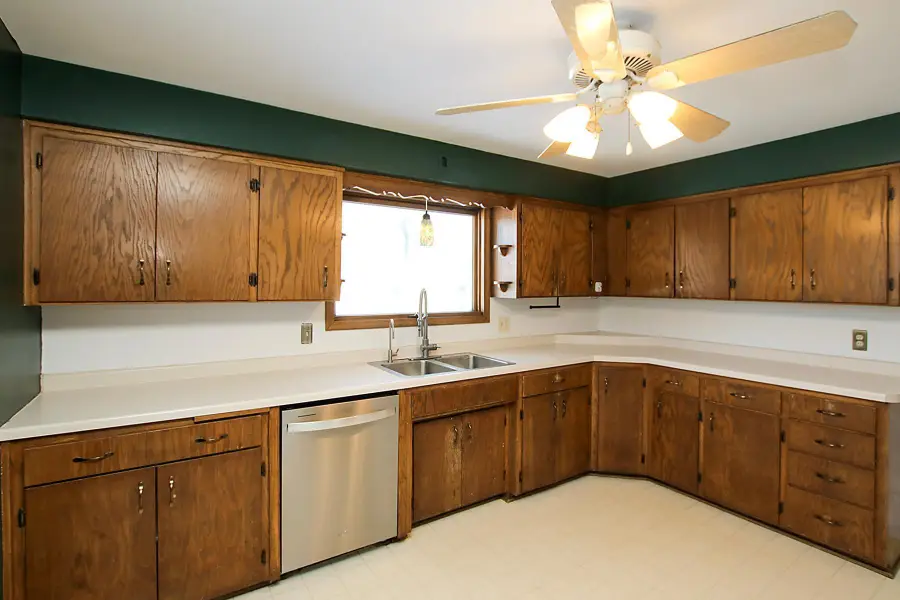 800 Sumac Lane, Glencoe, MN 55336 - #3