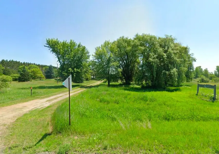 36123 Elmcrest Avenue Ne, North Branch, MN 55056 - Image #2